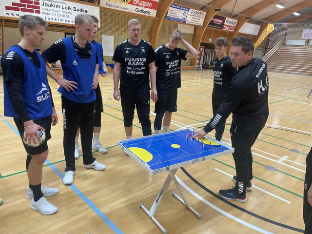 GOG håndbold bruger taktikbordet